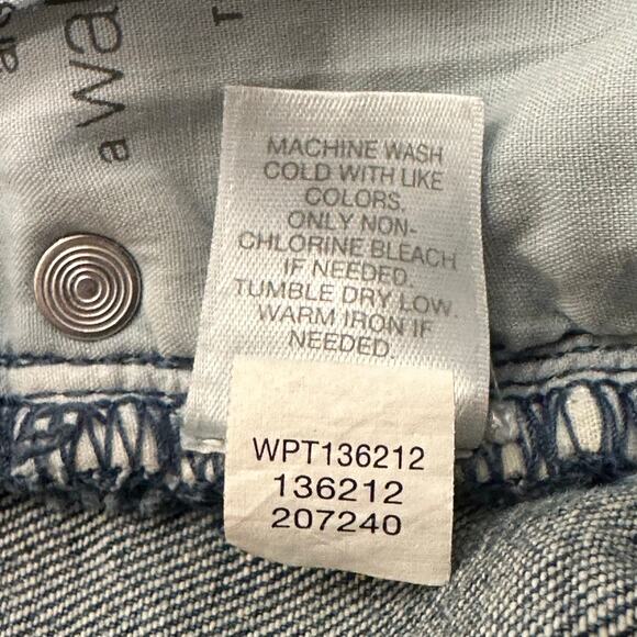 J.Jill‎ Women’s Authentic Fit Cropped Embroidered Denim Jeans Blue Size 6P - Picture 11 of 13